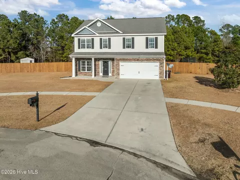 309 Onyx Ct, Jacksonville, NC 28546