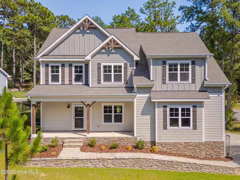 161 Spring Lake Rd, Pinehurst, NC 28374