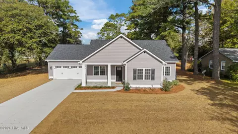 4914 Morton Rd, New Bern, NC 28562