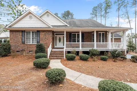 113 Simmons Dr, Seven Lakes, NC 27376