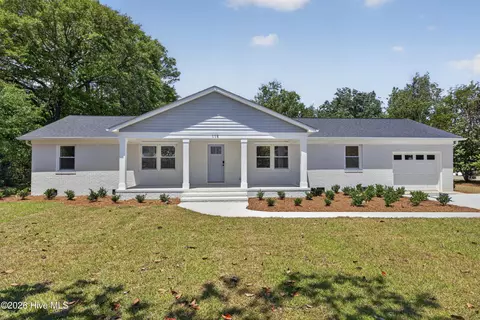 117 Tanbridge Rd, Wilmington, NC 28405