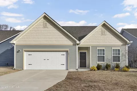 1011 Rodanthe Dr, New Bern, NC 28562