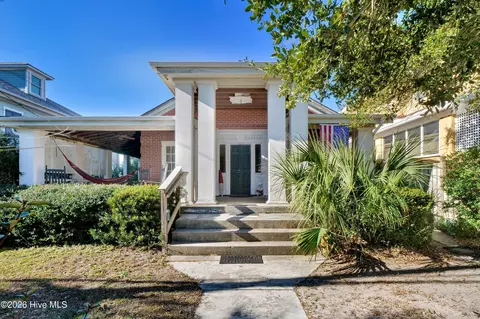 532 Waynick Blvd, Wrightsville Beach, NC 28480