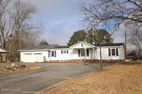 2582 Bakers Chapel Rd, Smithfield, NC 27577