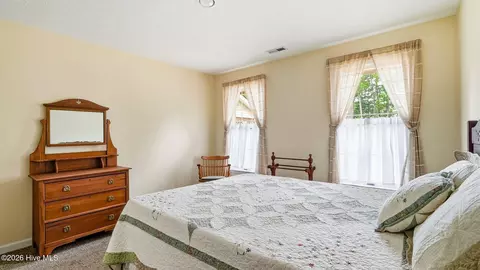 Bedroom - 560 Pinehurst Trace Dr, Pinehurst, NC 28374 photo 4 of 6