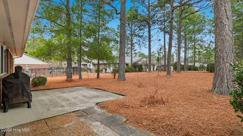 Exterior - 560 Pinehurst Trace Dr, Pinehurst, NC 28374 photo 4 of 10