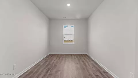 1015 Minnette Cir, New Bern, NC 28562 photo 5