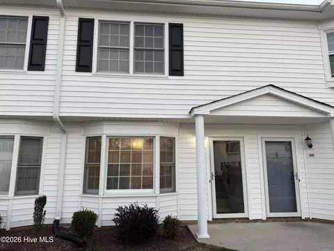 328 Haven Dr #M-5, Greenville, NC 27834