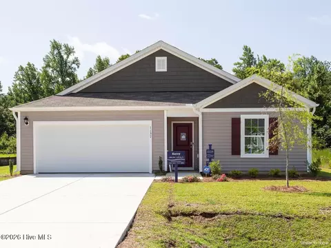 428 Driftwood Dr #12, Richlands, NC 28574