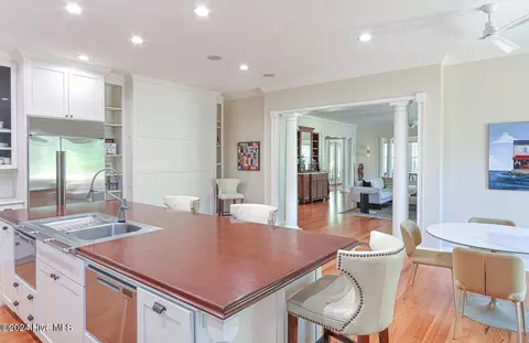 Kitchen - 215 Inverrary Rd, Pinehurst, NC 28374 photo 4 of 5