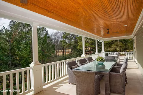 Exterior - 215 Inverrary Rd, Pinehurst, NC 28374 photo 9 of 15