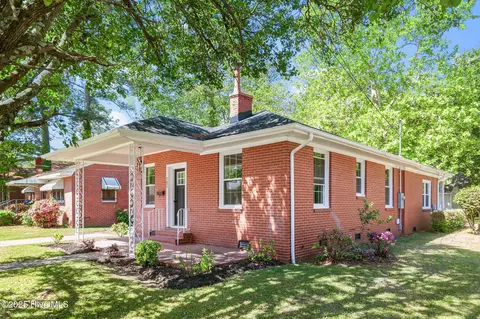 700 S Pine St, Rocky Mount, NC 27803