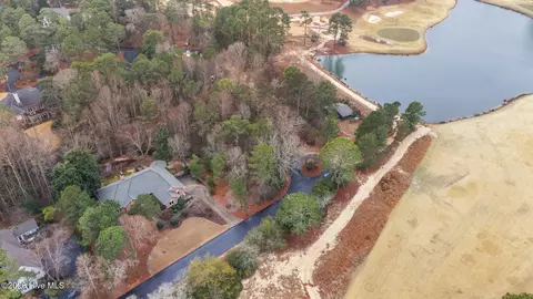 65 Westlake Rd, Pinehurst, NC 28374