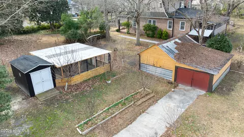 123 E College St, Mount Olive, NC 28365 photo 56
