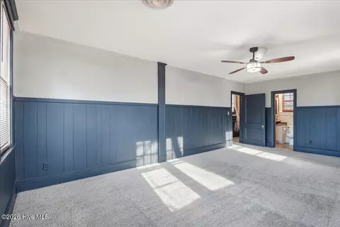 123 E College St, Mount Olive, NC 28365 photo 20