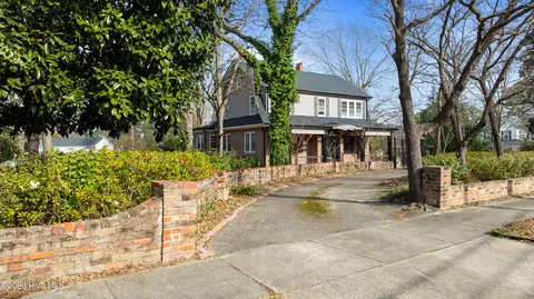 123 E College St, Mount Olive, NC 28365 photo 35