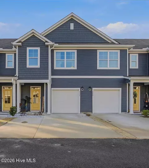 6668 Lemon Ln, Wilmington, NC 28412