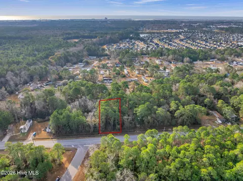 7092 Old Georgetown Rd SW, Ocean Isle Beach, NC 28469
