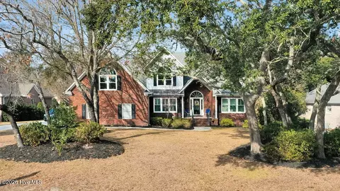 6237 Sugar Pine Dr, Wilmington, NC 28412