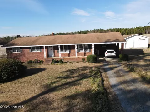 735 Galatia Rd, Seaboard, NC 27876