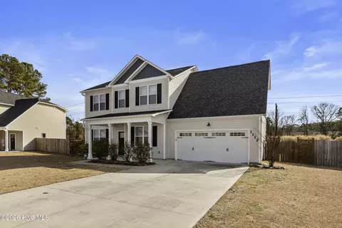 1112 Farmhouse Ln, Jacksonville, NC 28546