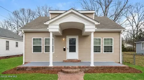 1810 Greensboro St, New Bern, NC 28560