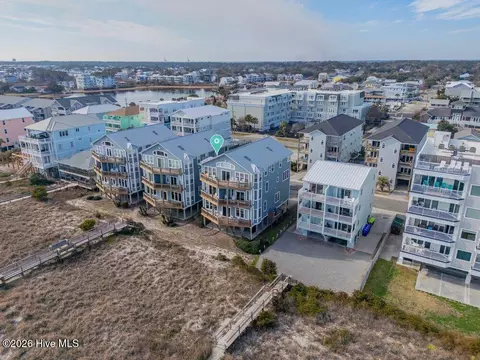 301 Carolina Beach Ave S UNIT 2, Carolina Beach, NC 28428