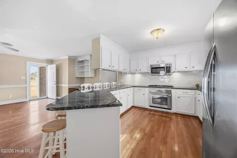 Kitchen - 550 Ormondsville Rd, Hookerton, NC 28538 photo 2 of 7