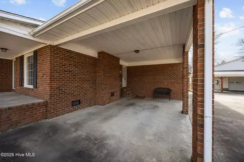 Exterior - 550 Ormondsville Rd, Hookerton, NC 28538 photo 7 of 8