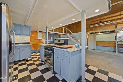 Kitchen - 550 Ormondsville Rd, Hookerton, NC 28538 photo 7 of 7