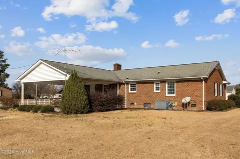Exterior - 550 Ormondsville Rd, Hookerton, NC 28538 photo 2 of 8