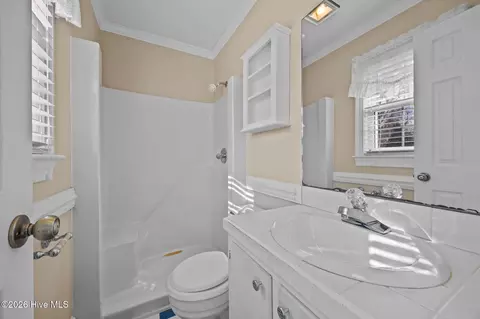 Bath - 550 Ormondsville Rd, Hookerton, NC 28538 photo 3 of 3
