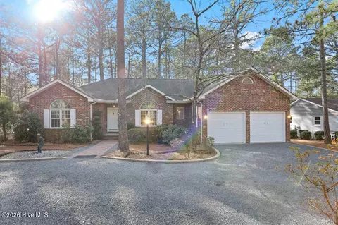 125 Pinyon Cir, Pinehurst, NC 28374