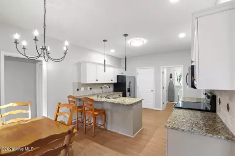 Kitchen - 125 Pinyon Cir, Pinehurst, NC 28374 photo 2 of 2