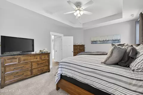 Bedroom - 1003 Terraces Ln, Hampstead, NC 28443 photo 4 of 13