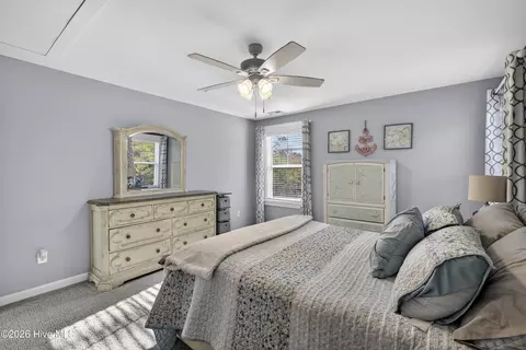 Bedroom - 1003 Terraces Ln, Hampstead, NC 28443 photo 6 of 13
