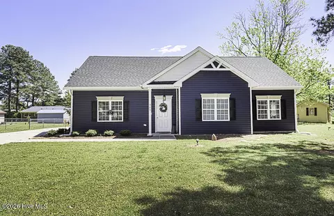 305 Cunningham Dr, Rocky Mount, NC 27804
