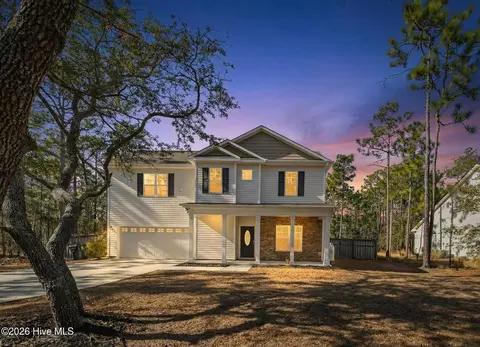 840 Eden Dr, Southport, NC 28461