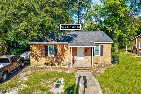 605 Hugh St, Goldsboro, NC 27530