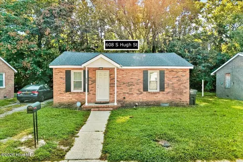 608 Hugh St, Goldsboro, NC 27530