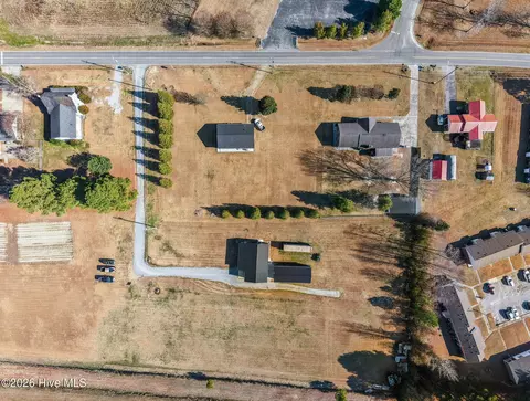 View/Area - 4176 Jolly Rd, Ayden, NC 28513 photo 6 of 8