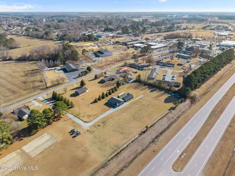 View/Area - 4176 Jolly Rd, Ayden, NC 28513 photo 5 of 8