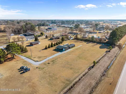 View/Area - 4176 Jolly Rd, Ayden, NC 28513 photo 2 of 8