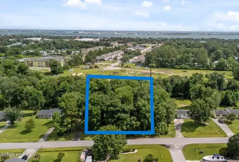 3215 Old Gate Rd, Morehead City, NC 28557