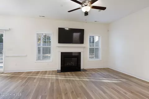 Living - 600 Burning Tree Rd, Pinehurst, NC 28374 photo 1 of 1