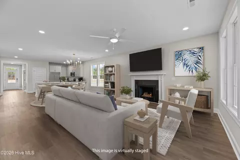 1015 Brighton Dr, New Bern, NC 28562