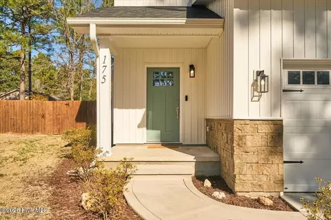 Exterior - 175 W New England Ave, Pinebluff, NC 28373 photo 2 of 13