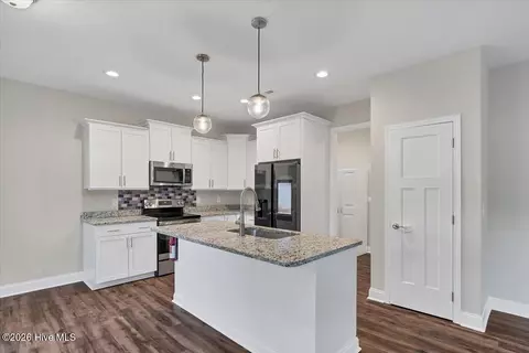 Kitchen - 175 W New England Ave, Pinebluff, NC 28373 photo 1 of 6
