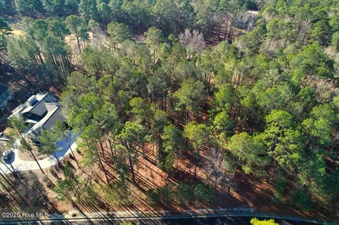 63 Chestertown Dr, Pinehurst, NC 28374 photo 3