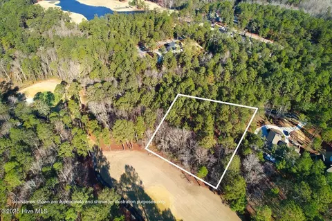 63 Chestertown Dr, Pinehurst, NC 28374 photo 5